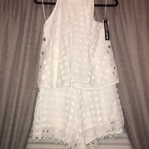 DESIGN LAB LORD AND TAYLOR ROMPER - Picture 3 of 4